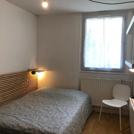 Bed & Breakfast Paisible Confort *